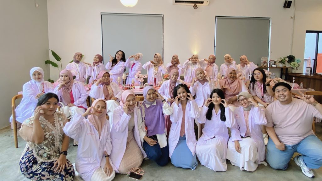 JHLadies Surabaya