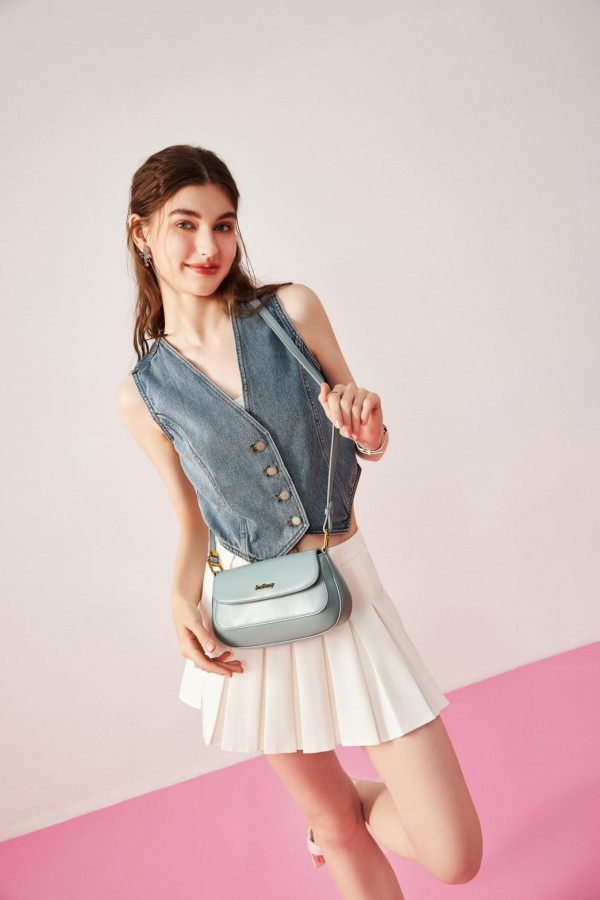 ootd ke bazaar fashion pakai keiko bag