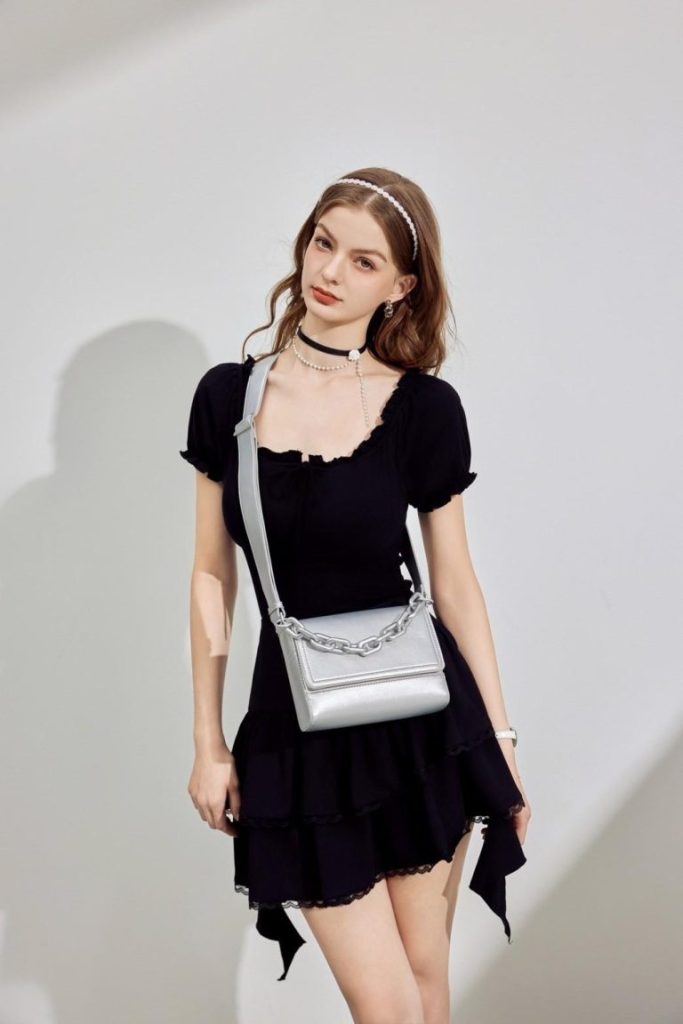 ootd urban chic pakai tara bag