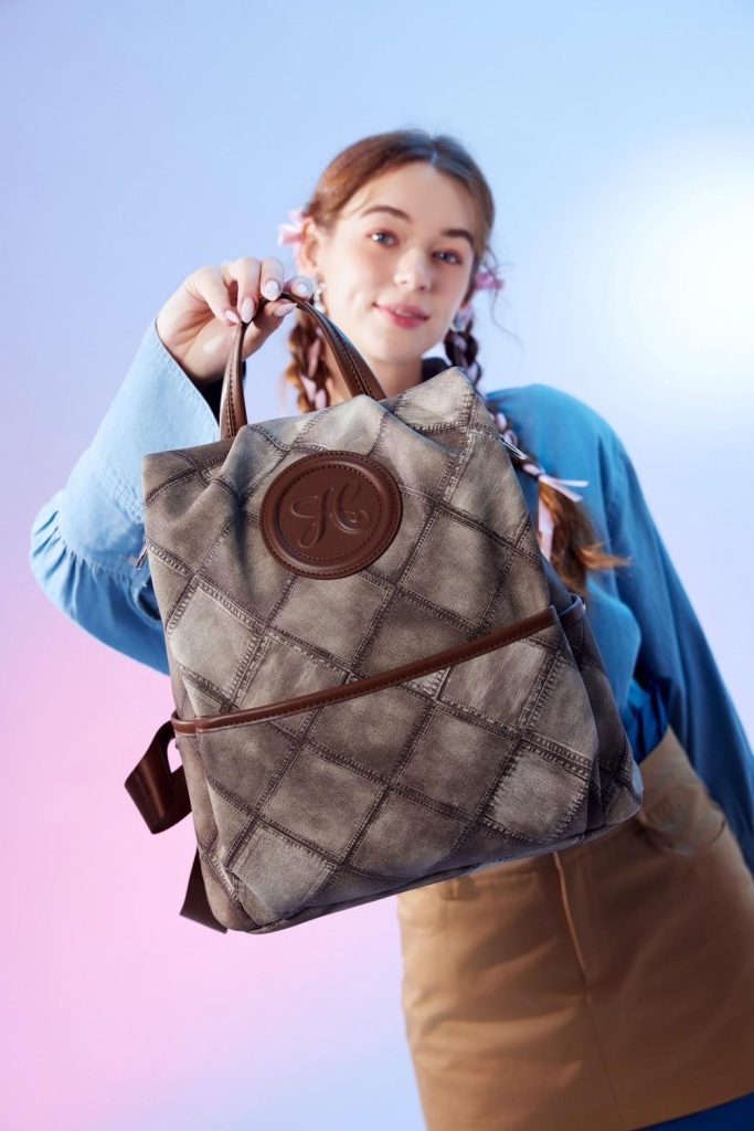 ootd naik gunung pakai jennie backpack