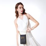 ootd untuk hangout santai pakai tere mini bag