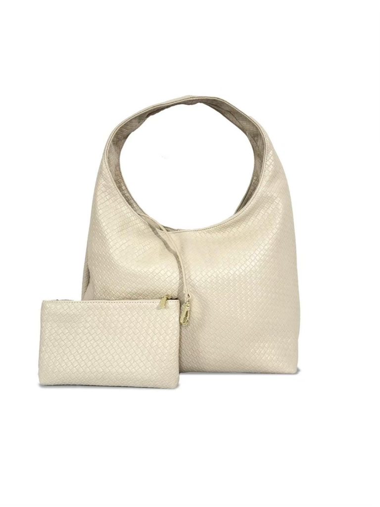 OOTD Pakai Celana Cargo dan Ryne Bag