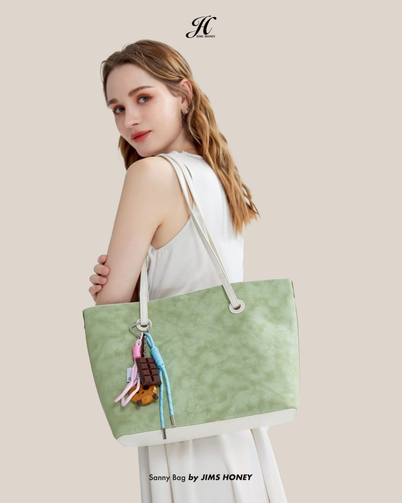 Outfit Casual Chic Pakai Sanny Bag